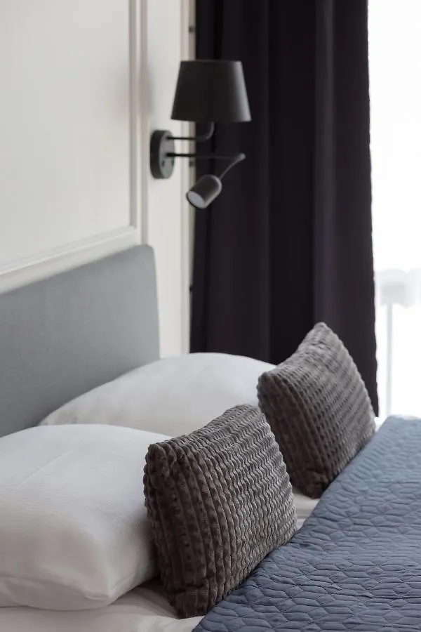 Modern Apartment With Balcony Warsaw Mokotow Aignera By Noclegi Renters